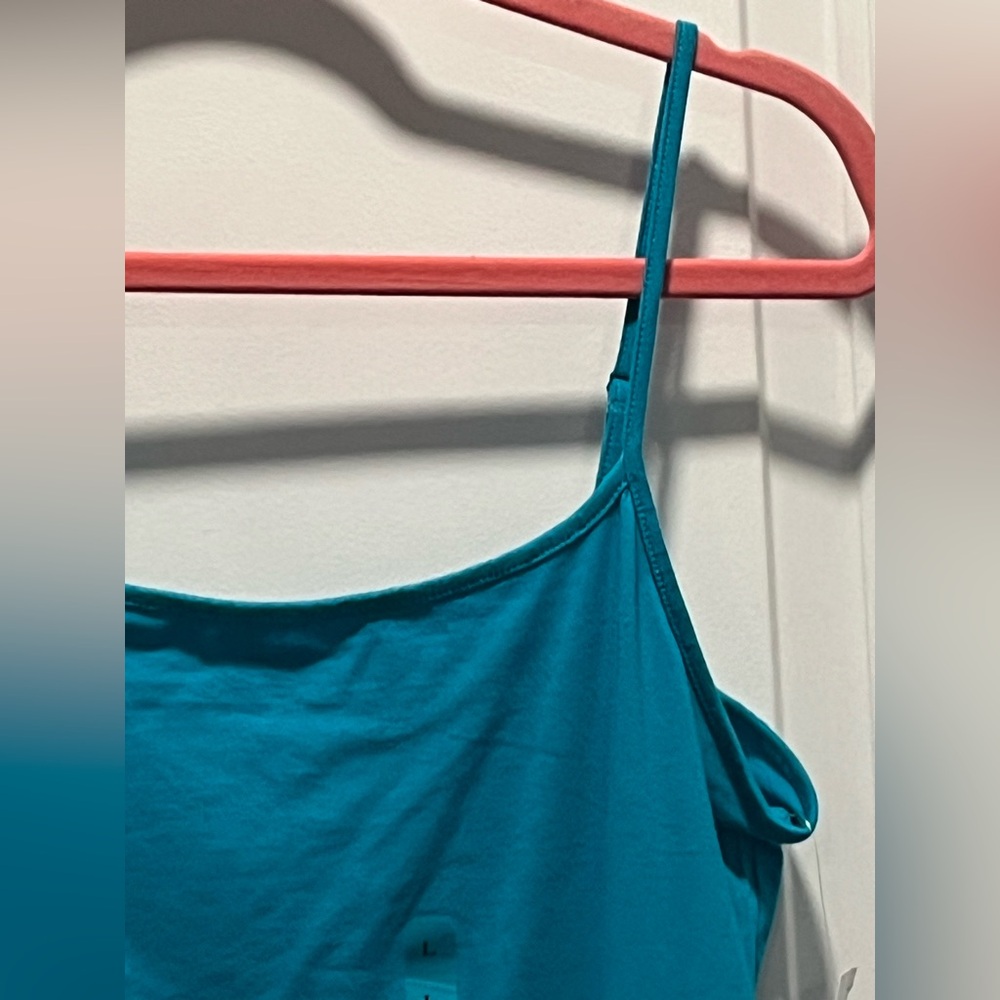 LOFT Women’s Tank Top NWT – Size L – Perfect Staple Piece! - Picture 3 of 14